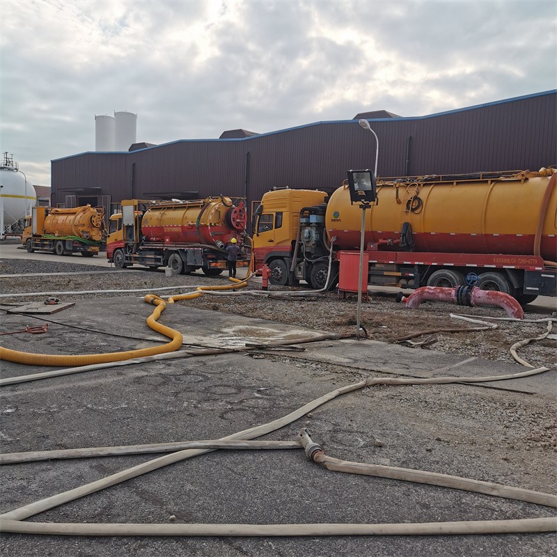 庐山污水池清理